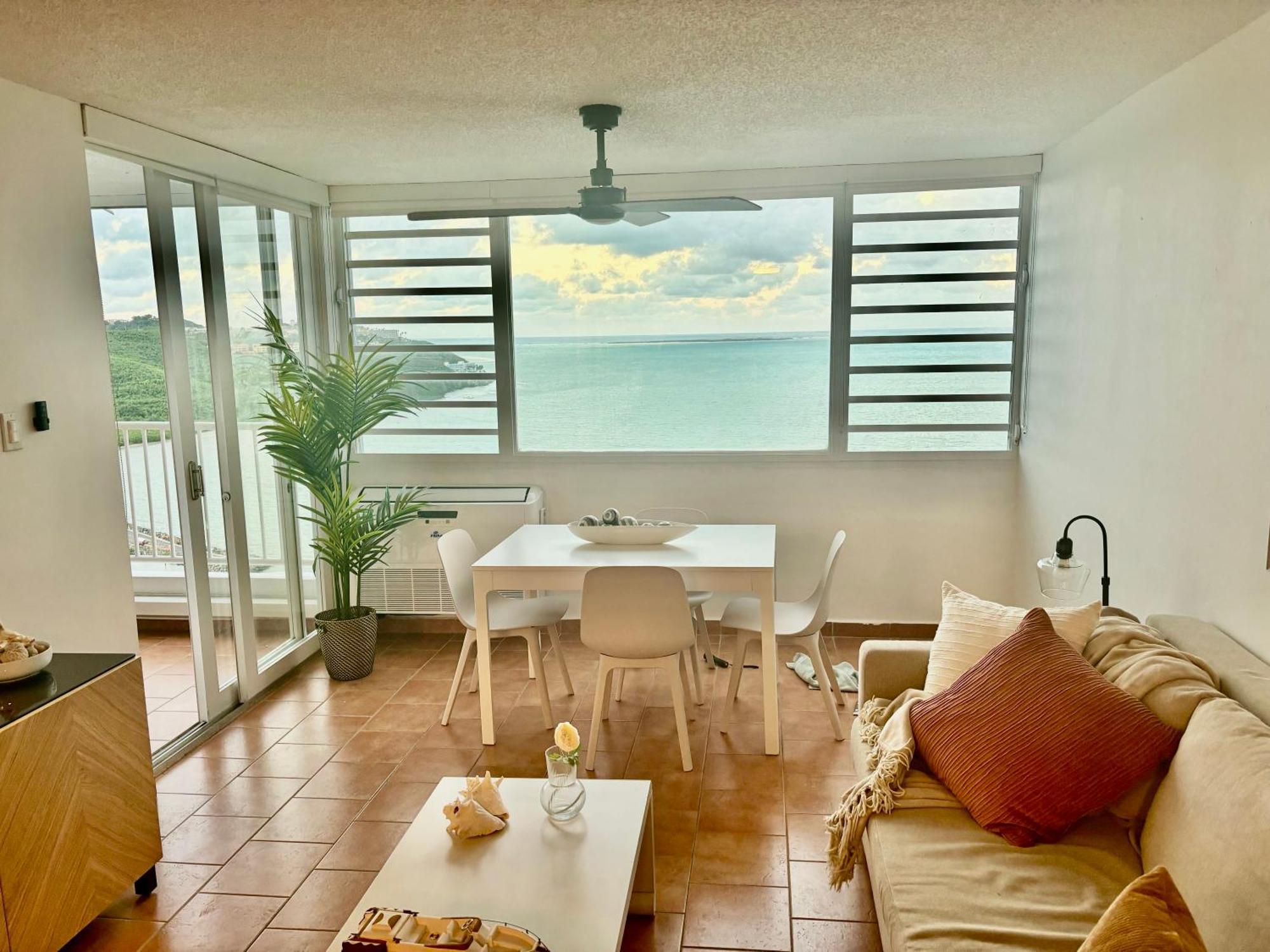 High Rise Beachfront Condo With Panoramic Views Fajardo Exterior photo